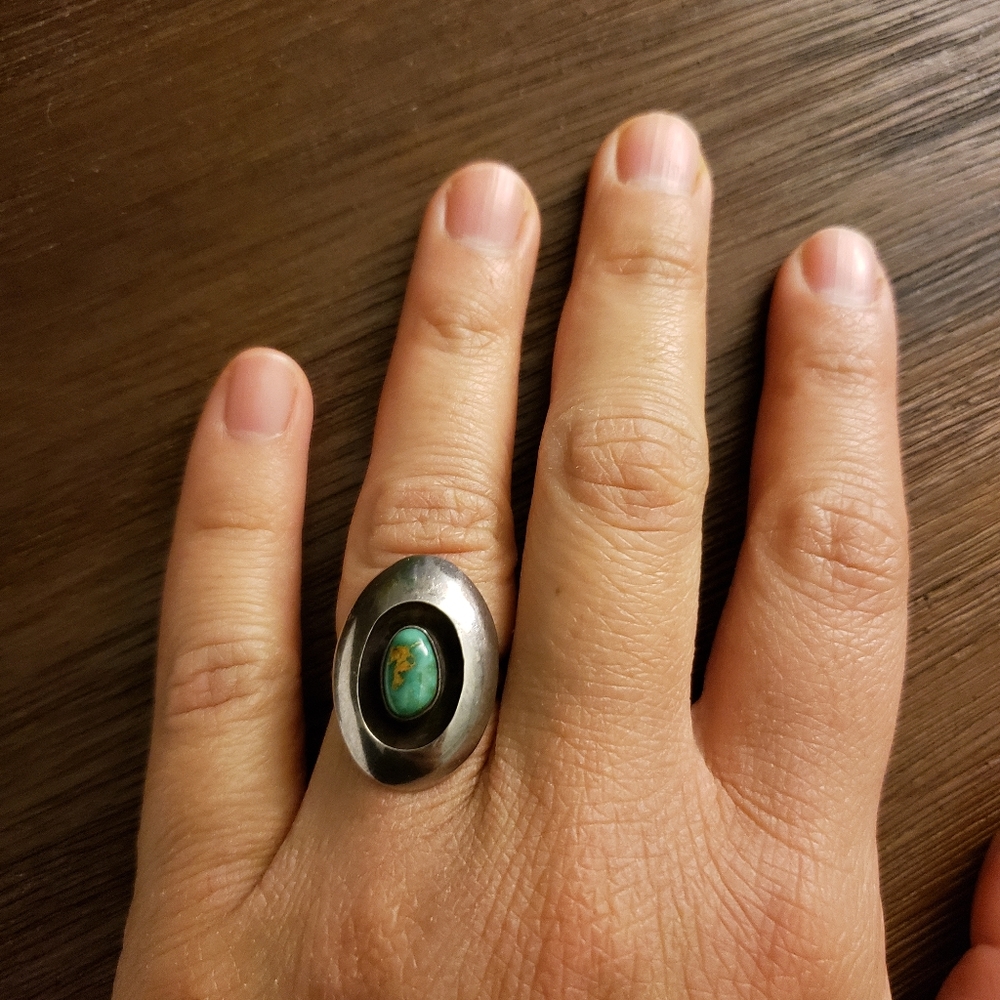 Vintage Sterling Silver Turquoise Ring